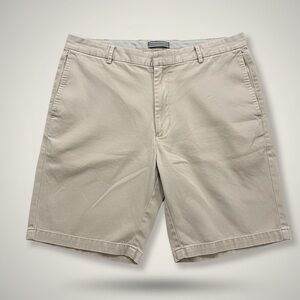 Peter Millar shorts men’s grayish tan chino shorts